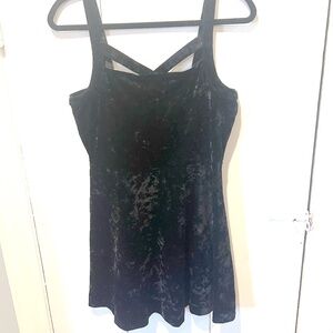 Forever 21 crushed velvet mini dress, size L